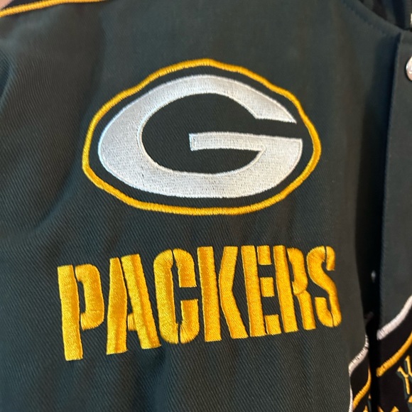 NFL licensed Green Bay Packers jacket. Like new size XL - Picture 9 of 16